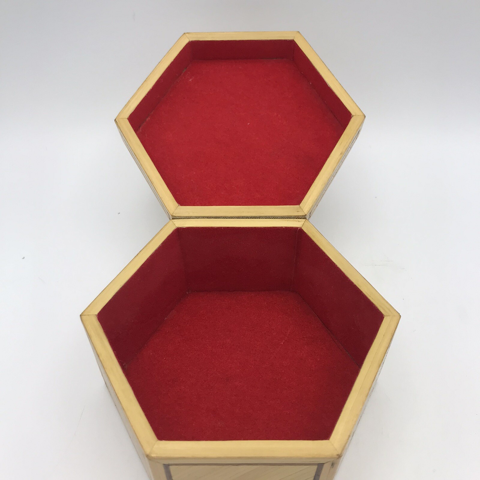 Vtg Lovebirds Straw Marquetry Box MCM Trinket Jewelry Hexagon Inlay Love Birds