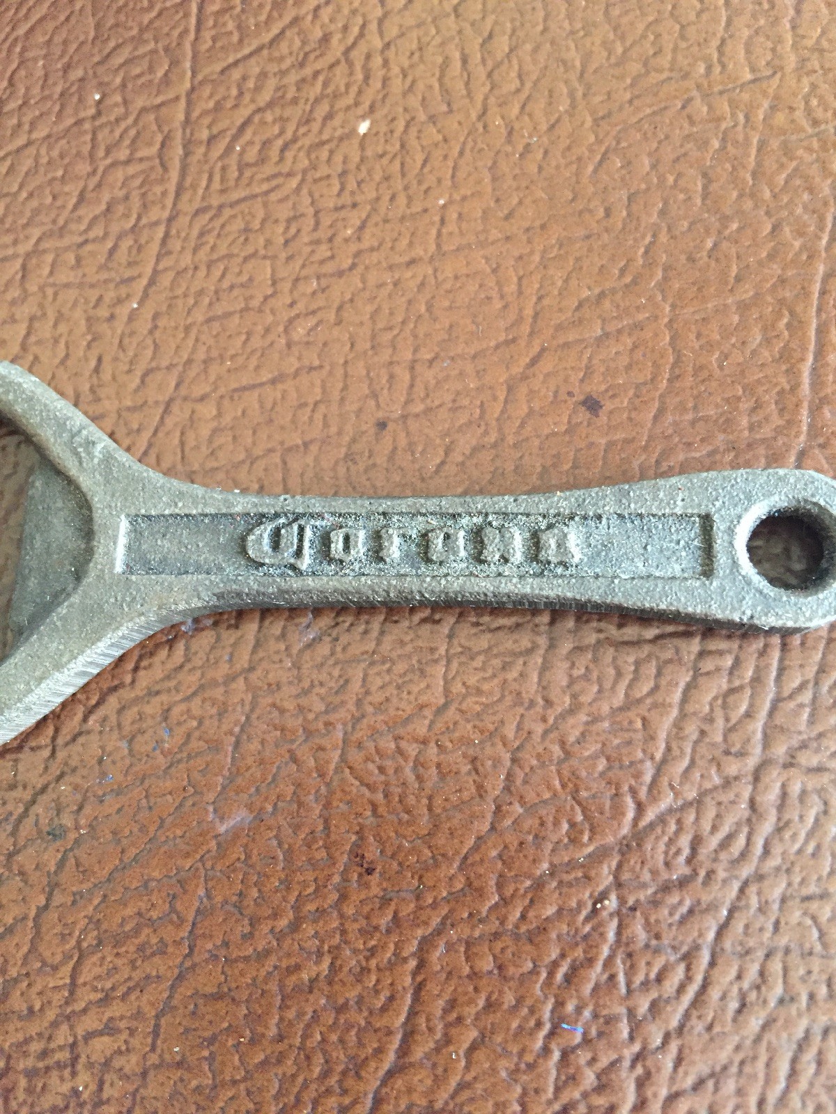 Cerveza Cast Iron Corona Beer Bottle Opener Modelo Import Collector Patina METAL