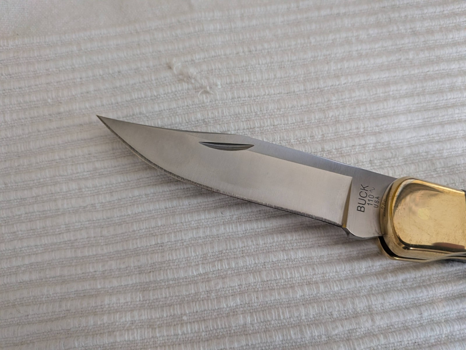 Buck 110 Lockback Knife – 420C Blade – Ebony Wood Handles – New with wear
