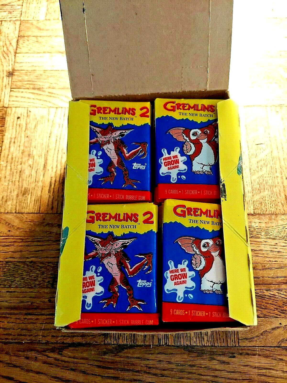 GREMLINS 2 THE NEW BATCH TRADING CARDS “1 PACK” OF 9 CARDS AND 1 STICKER