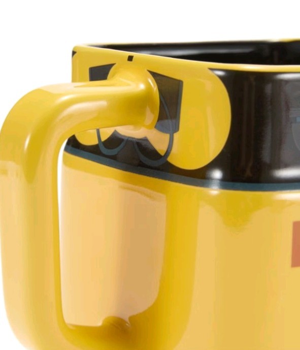 NEW DISNEY STORE EXCLUSIVE WALL E MUG PIXAR CERAMIC ROBOT 3D CUP WALLE
