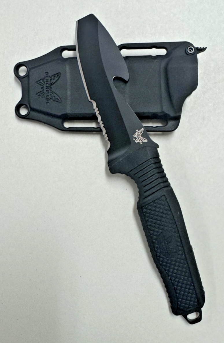 Benchmade 112SBK-BLK H20 Fixed Blade Dive Knife Blunt Tip N680 Blade Steel