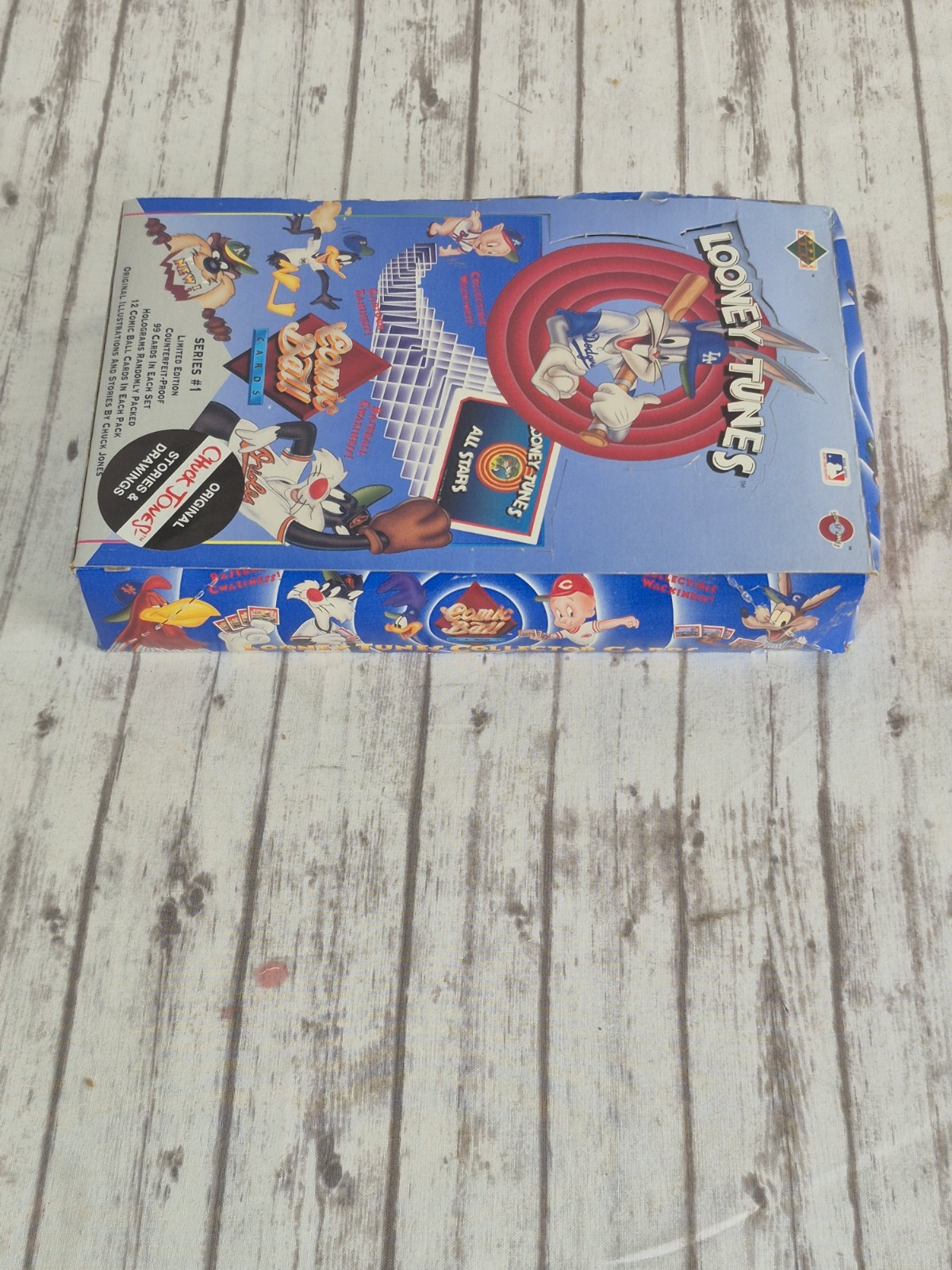 Upper Deck Looney Tunes Comic Ball Series 1 Sealed Trading Card Box