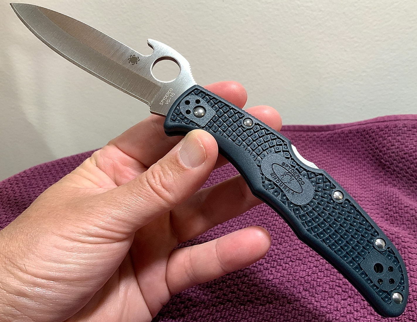 Spyderco Endura 4 Wave Dark Gray Fiber Grip Emerson Opener C10PGYW *Seki City*