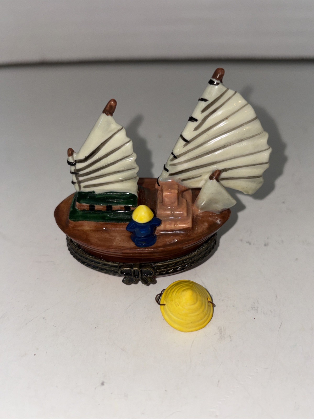 Vintage Chinese Sampam Junk Boat Hinged Trinket Box With Hat Trinket