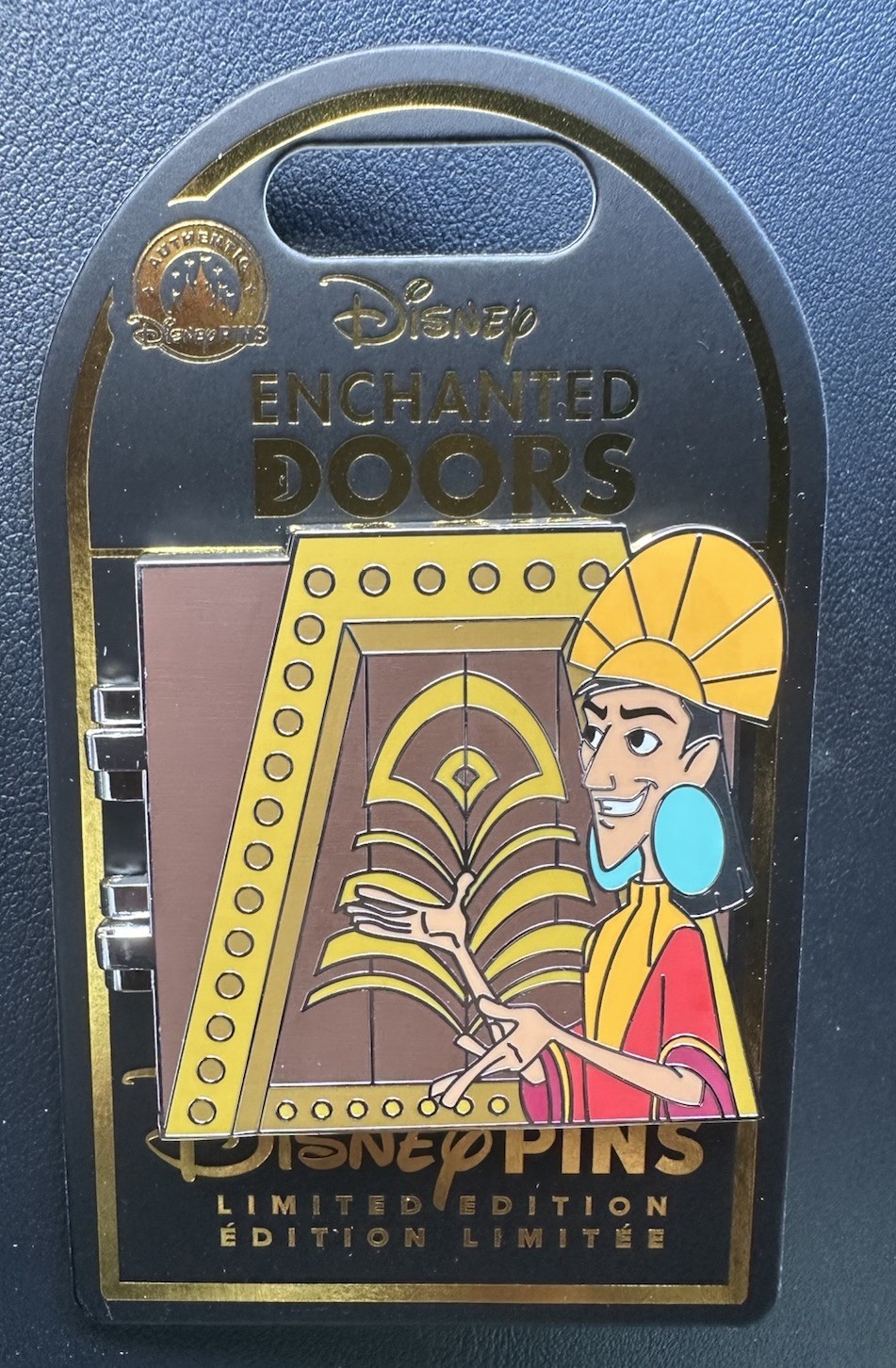 Disney Parks Enchanted Doors Pin Kuzco Pacha LE Pin Emperors New Groove