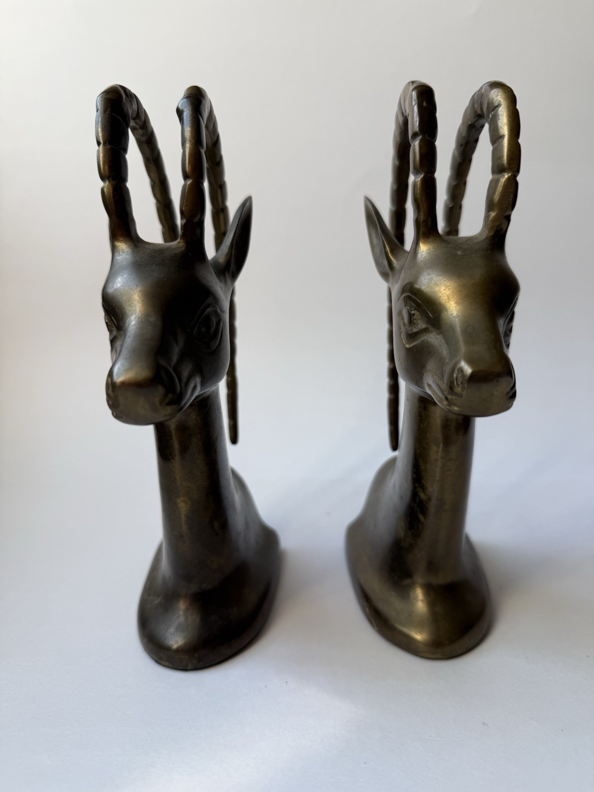 VTG • MCM Brass Gazelle Ibex Bookends Hollywood Regency Made in Korea 7” Patina