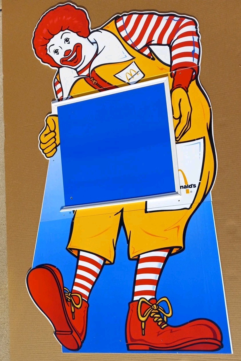 RONALD MCDONALD VINTAGE LOBBY MERCHANDISER DISPLAY PANELS – 3/PIECE SET – NEW
