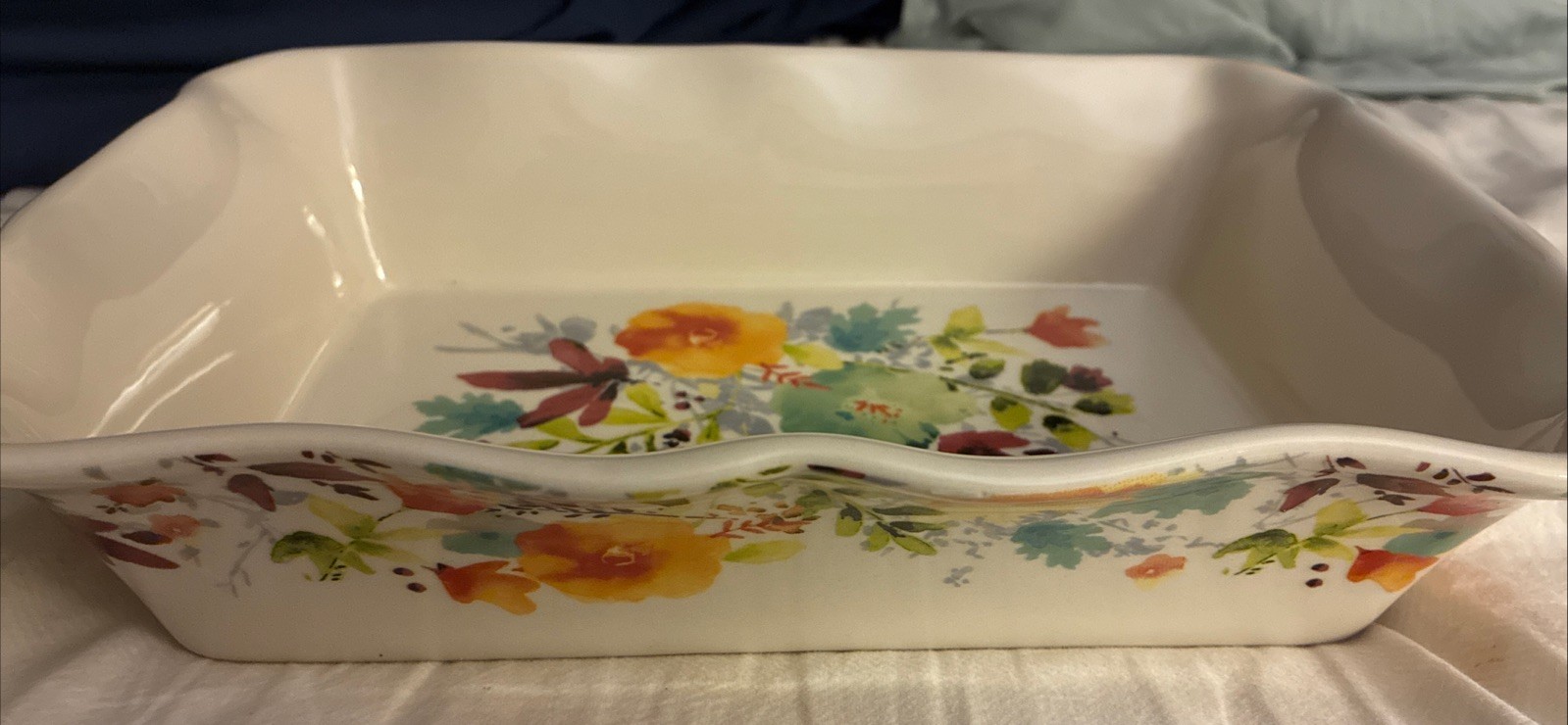 Pioneer Woman Willow 2.3 Qt Ruffled Casserole Dish (Never Used)