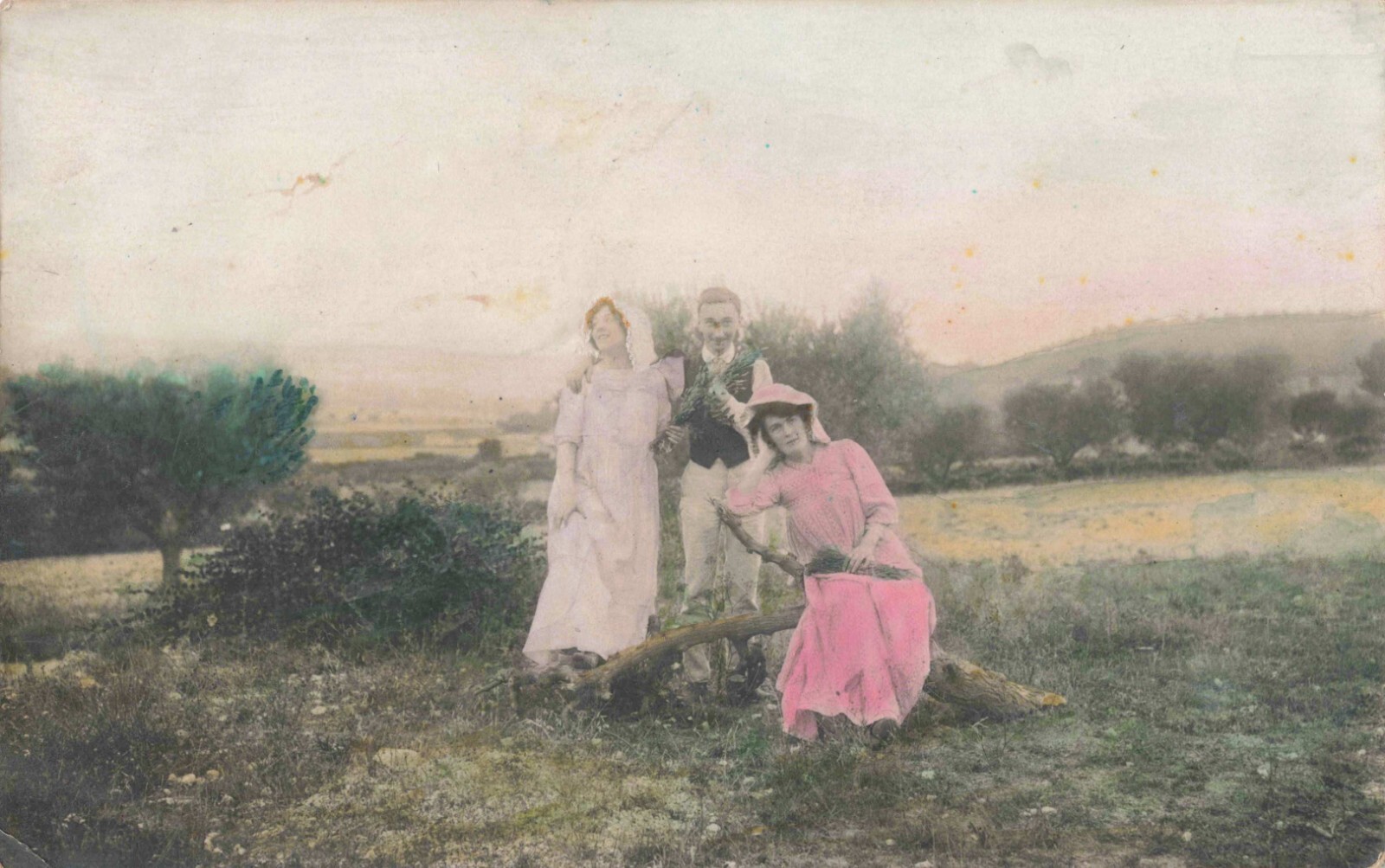 OLD POSTCARD COLORIZED PHOTOGRAPH PHOTO FRANCO BELGE MARSEILLE (13)