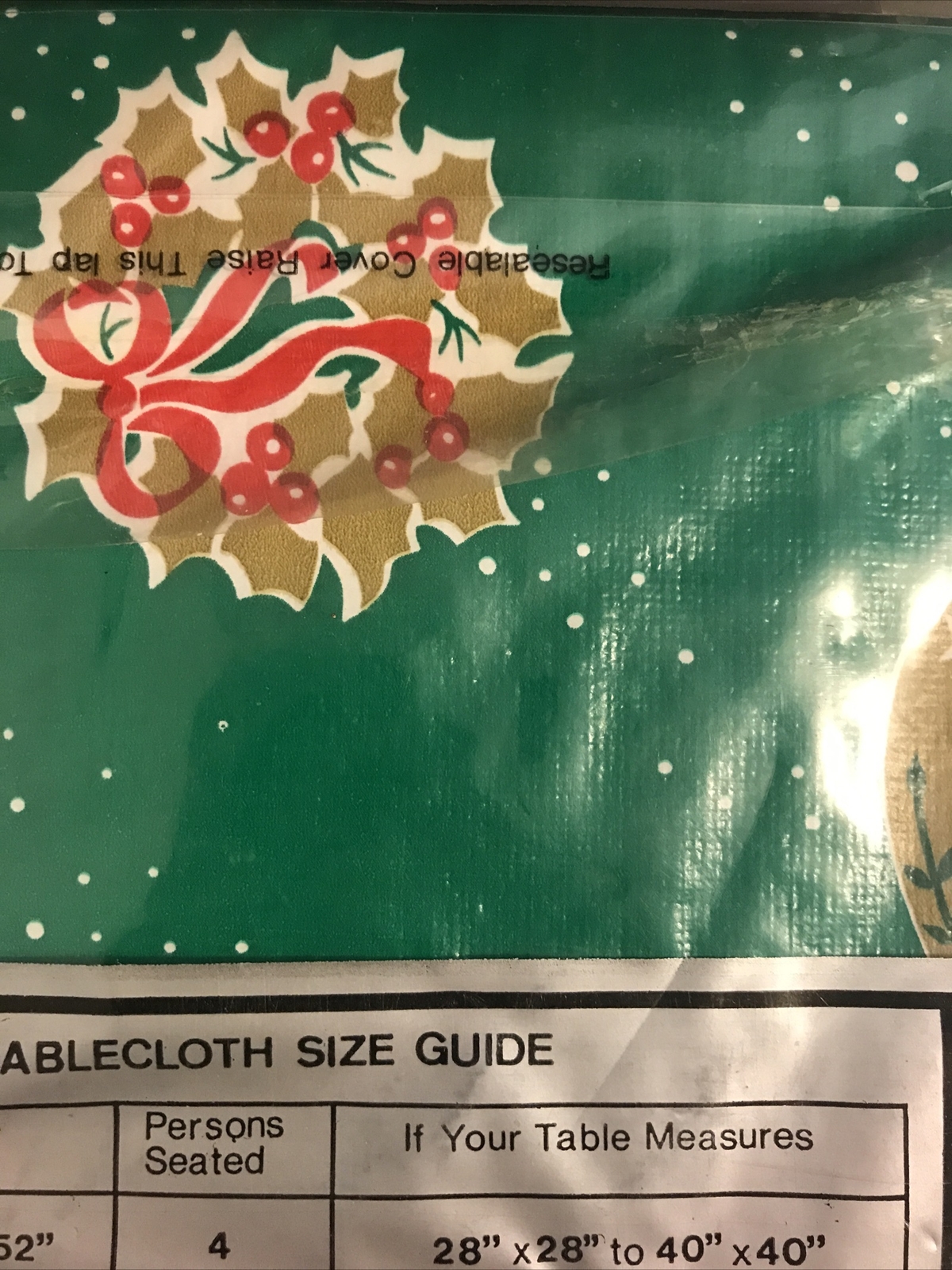 Flannelback Vinyl Tablecloth CHRISTMAS 52″ X 90″ OBLONG Easy Care Polyester