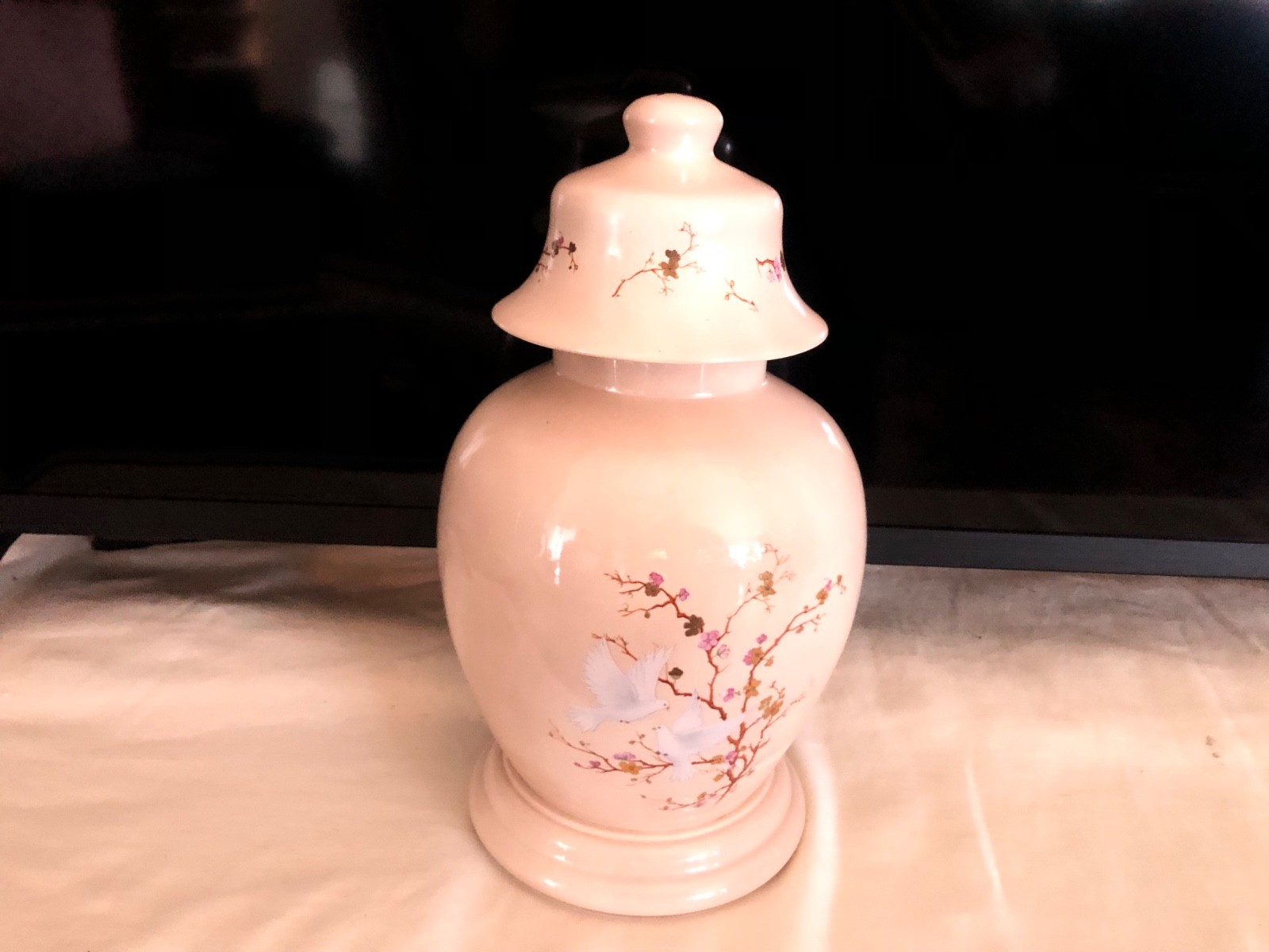 UNIQUE Vintage Floral Ceramic cream antique vase or urn medium sized soft doves