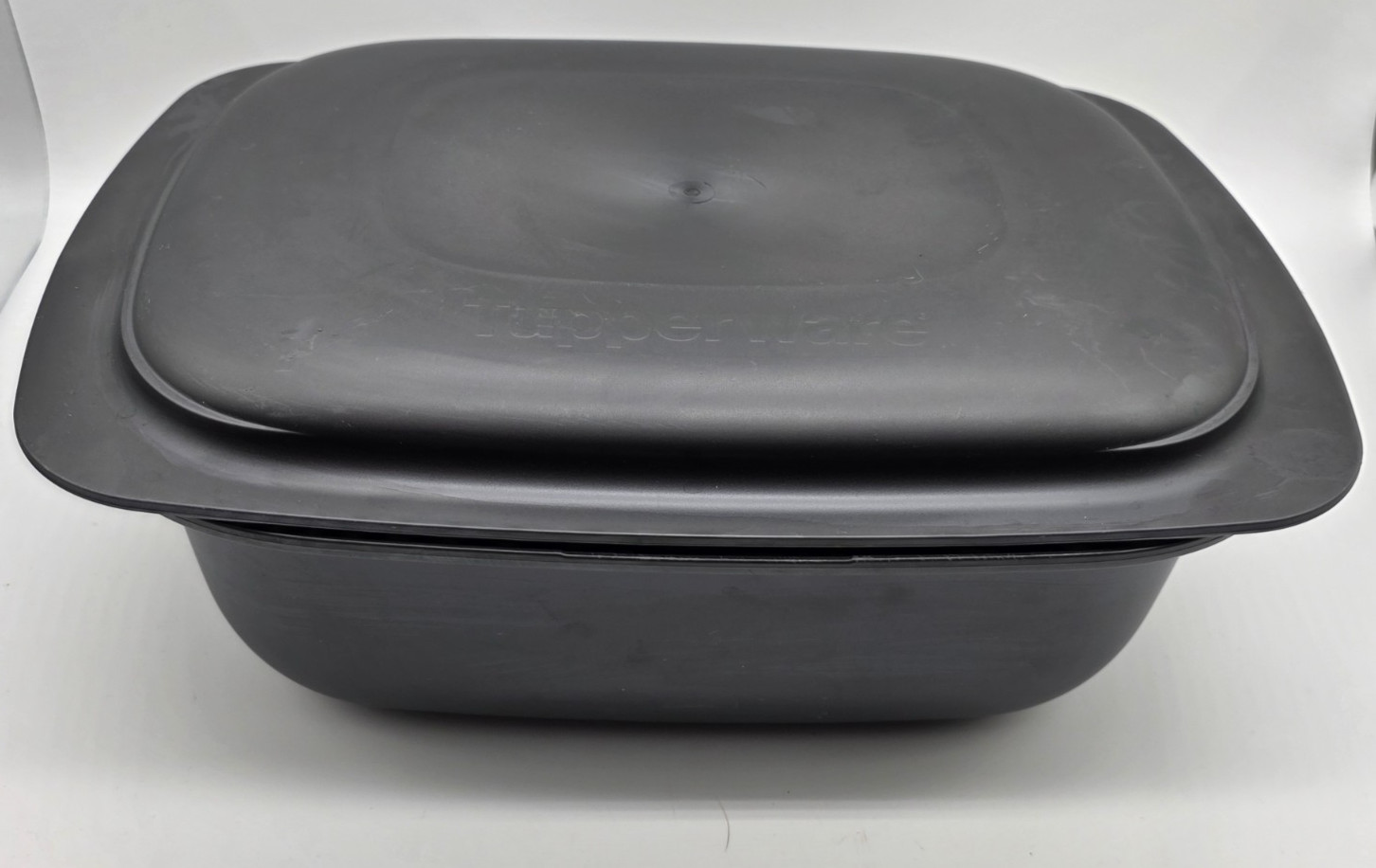 Tupperware Ultra Pro Roasting Pan Black Lid Dish Oven Safe 5.7 L 6 Qt 6501A-2