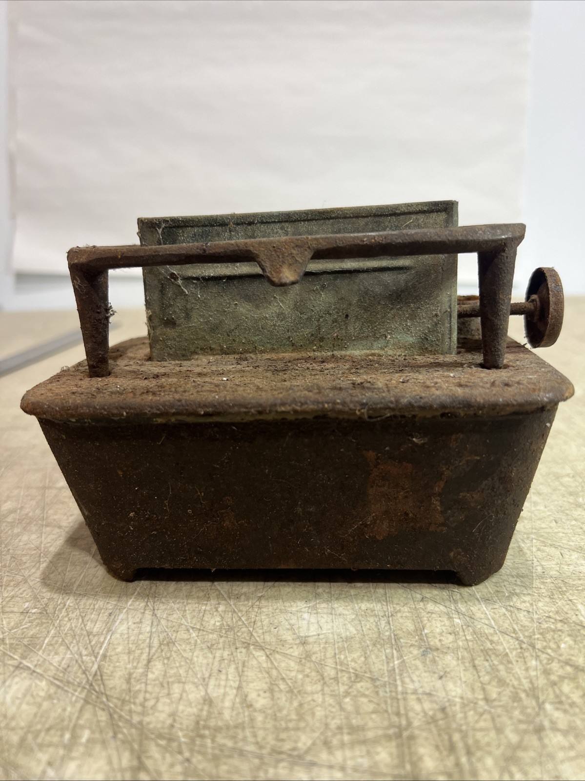 Antique Cable? Cast Iron Sad Heater Stove base