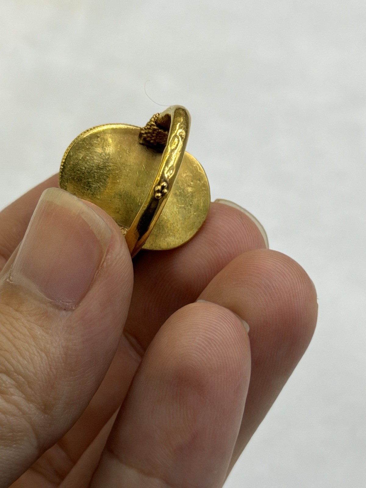 Stunning Ancient Roman Solid High Karat Gold Ring With Unique Blue Stone