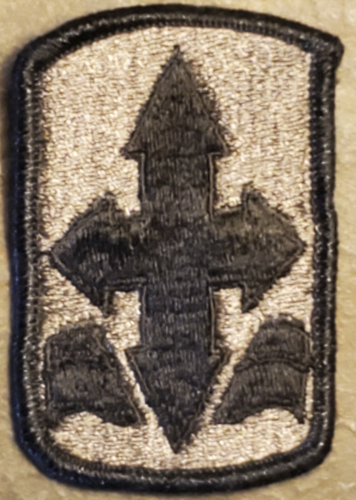 US ARMY 29TH INFANTRY BRIGADE COMBAT TEAM PATCH – SUBDUED VTG ORGINAL MILITARY