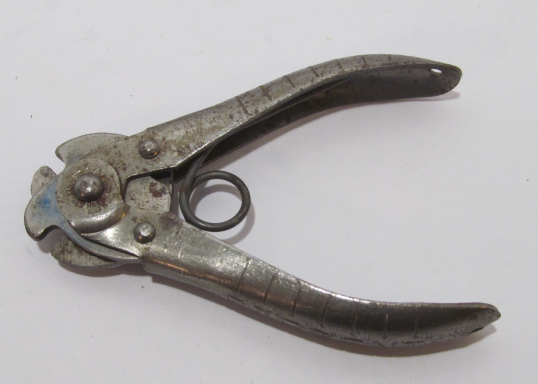 Vintage Sargent and Company 4″ Double Wire Cutter Crimper – Made In USA