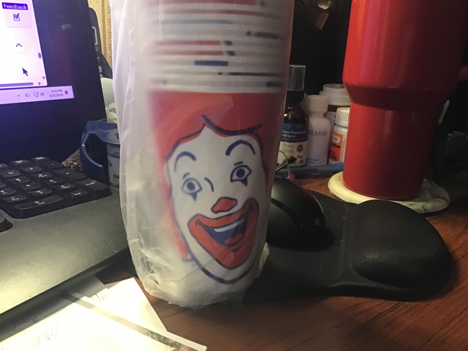 Vintage Lot of 100 Unused Genuine Ronald McDonald Waxed Paper Cups 2001 Stock