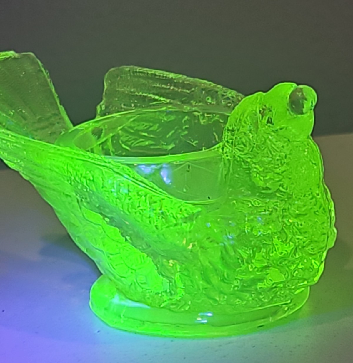 Degenhart Vaseline Yellow Vintage Glass “Bird with Berry” Open Salt Cellar 3″