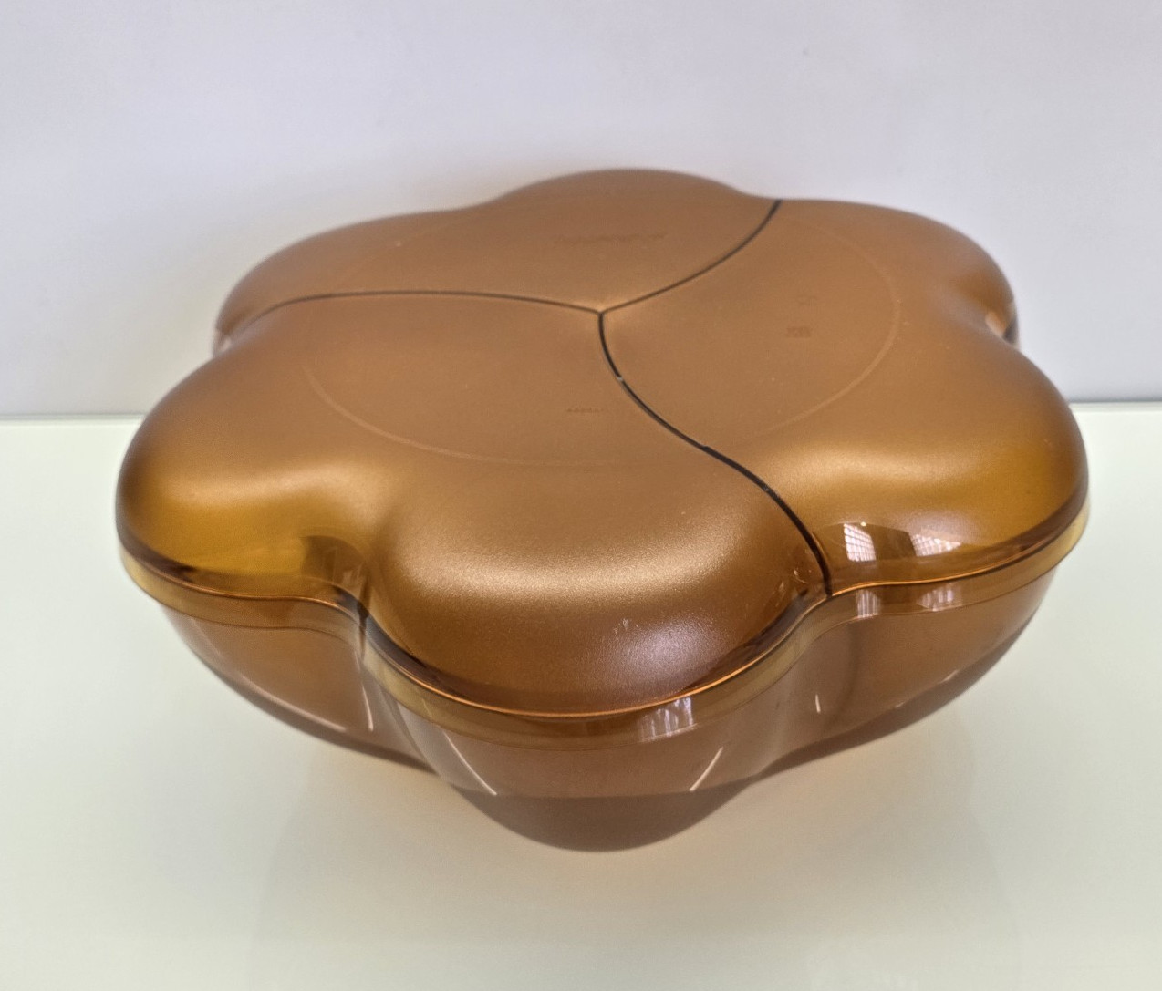 Tupperware Chip N Dip Bowl Container in Amber 4625A-1 No Dip Bowls