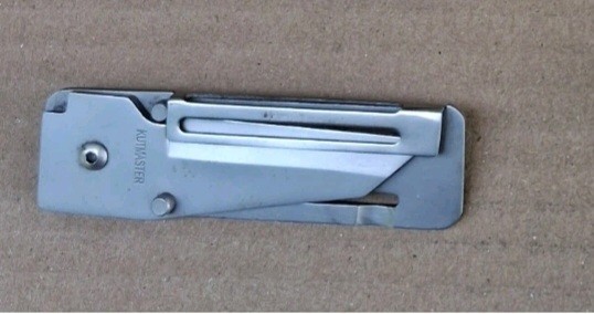 Kutmaster Stainless Frame Lock Wharncliffe Blade Pocket Clip/Blade Gaurd