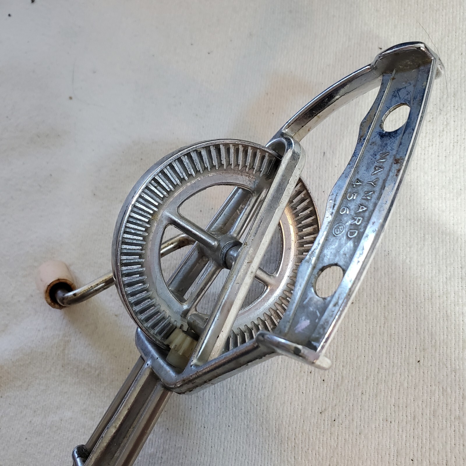 Maynard Handheld Egg Beater Mixer Vintage #456 Super Smooth Baking Cooking