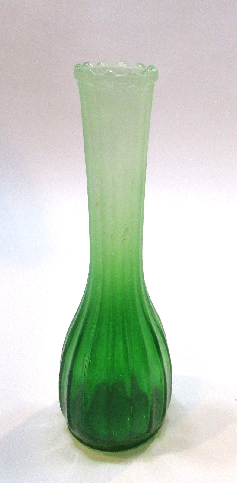 Retro 1960’s Clear Frosted Green Ribbed Glass 8.5″ Tall Vintage Flower Bud Vase