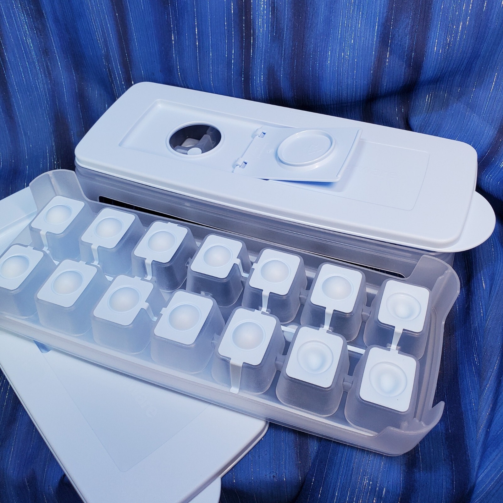 Tupperware Fresh N Pure Ice Cube Trays 2PC Set Press & Release Cubes ICE BLUE
