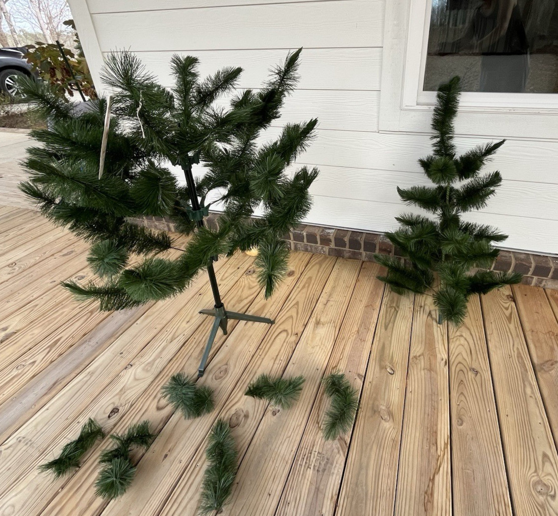 Vintage 1970s 6′ Scotch Pine Artificial Christmas American Tree Co Bottle Brush