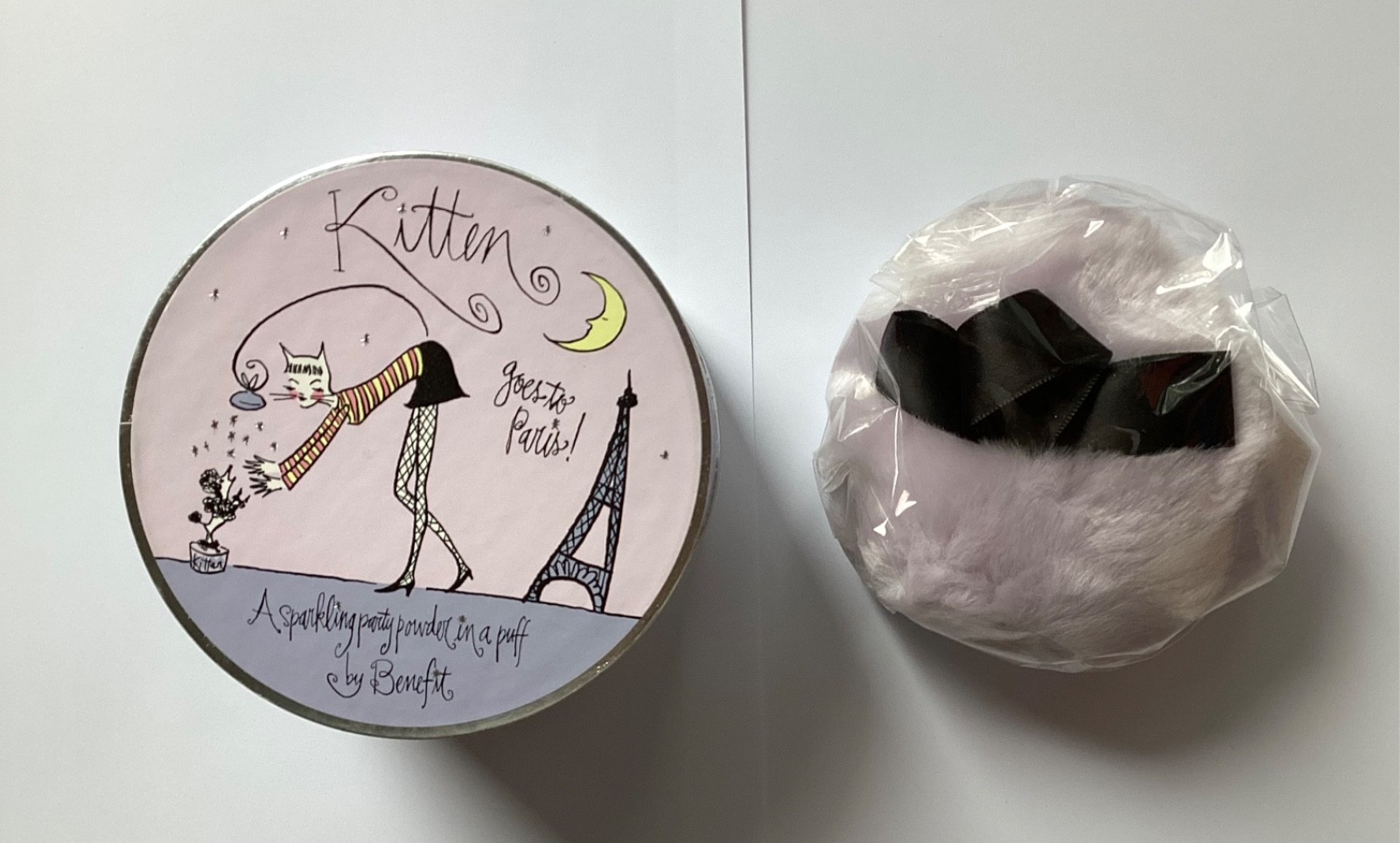 NIB Sealed BeneFit “Kitten Goes To Paris” Lilac Glimmering Powder in a Puff