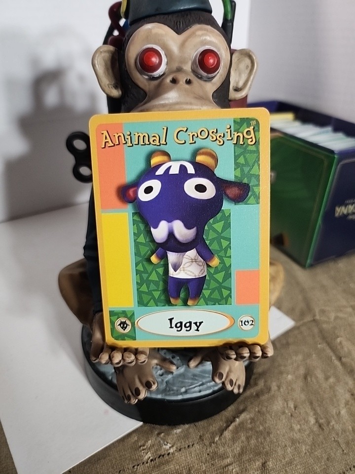 Nintendo Animal Crossing e-Reader Card – Iggy – #102 – Series 2 (2002)