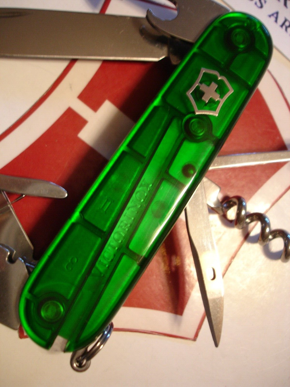 VICTORINOX 91mm TRANSLUCENT EMERALD GREEN CLIMBER 14 FUNCTION SWISS ARMY KNIFE