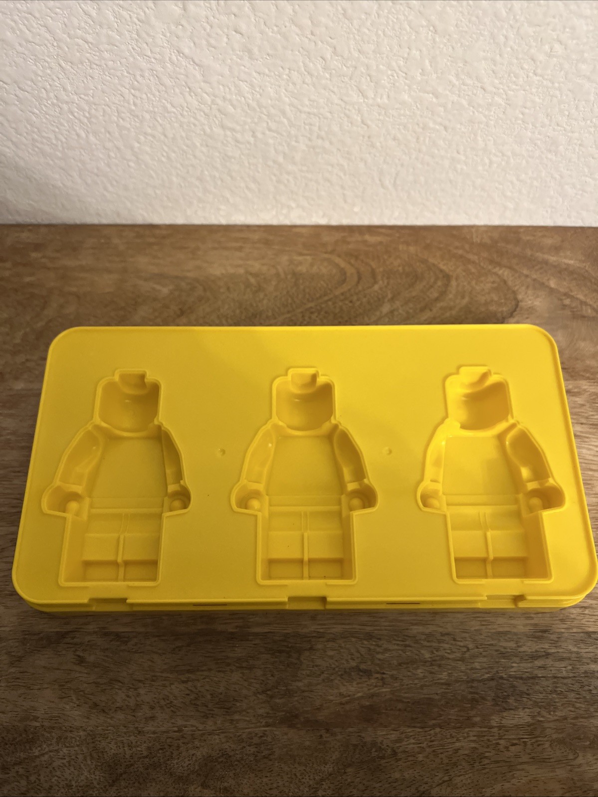 Lego Yellow Ice Cube Tray Candy Chocolate Jello Mold Hard Plastic 10″ X 5.5