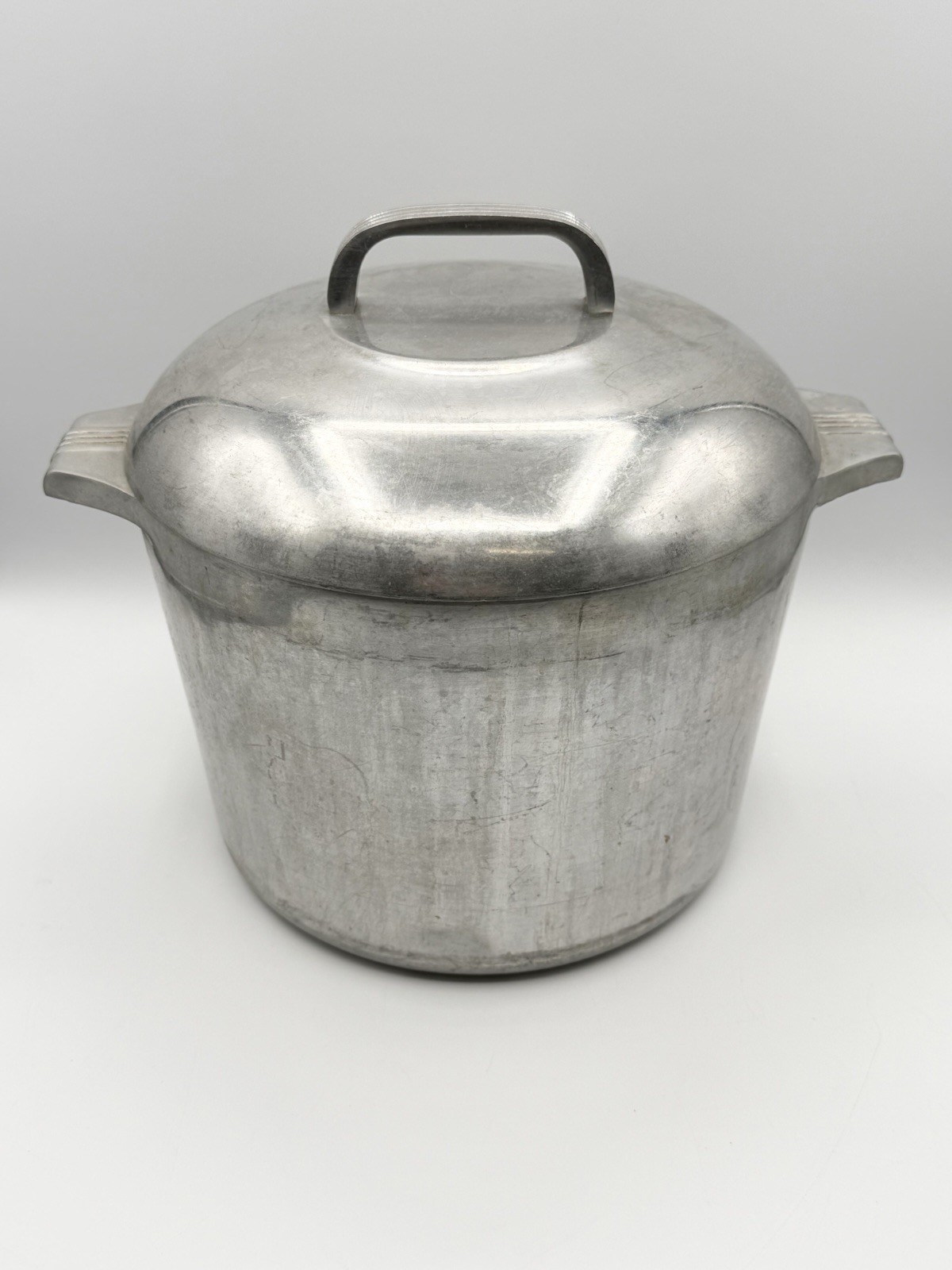 Vintage Wagner Ware Sidney O Magnalite 4738-P 8 Stock Pot with Lid 8 Qt.