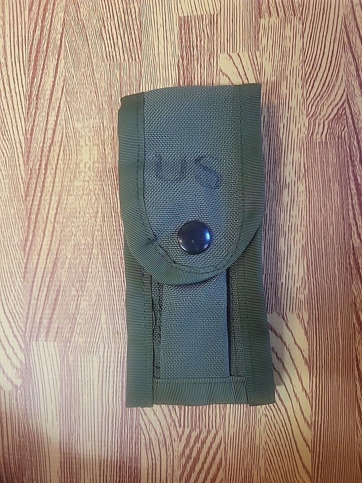 US Military Issue 9mm Double Magazine Ammo Pouch Olive Drab Green w/ Belt Clips