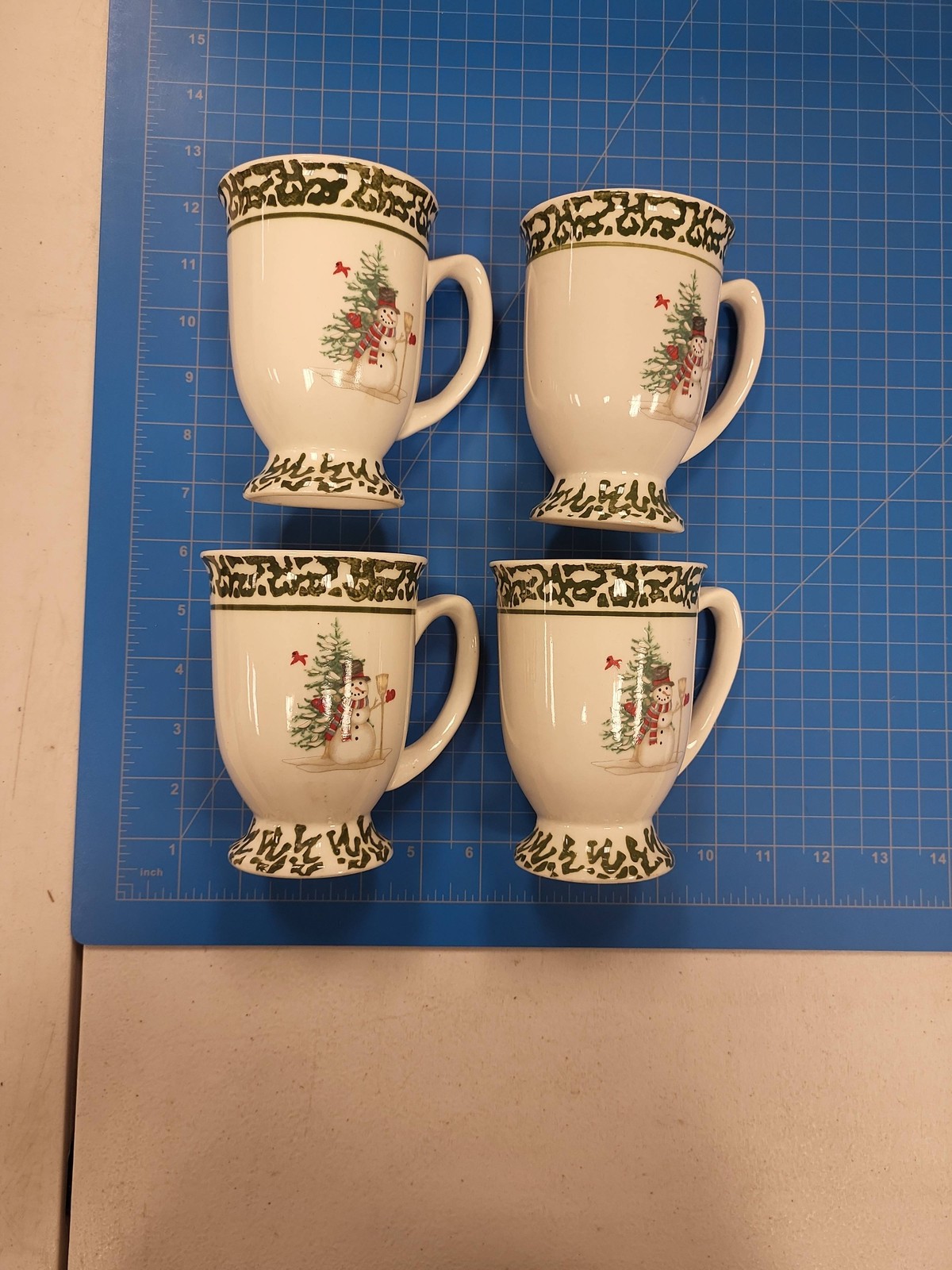 Set 4 Christmas Snowman Coffee Mugs Holiday Winter Drinkware Made China Decor