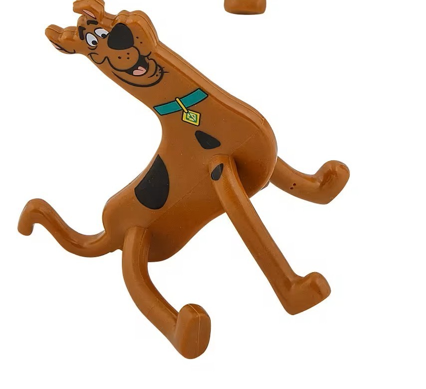 3 1/4″ x 4 1/4″ Scooby-Doo!™ Black and Brown Vinyl Bendable