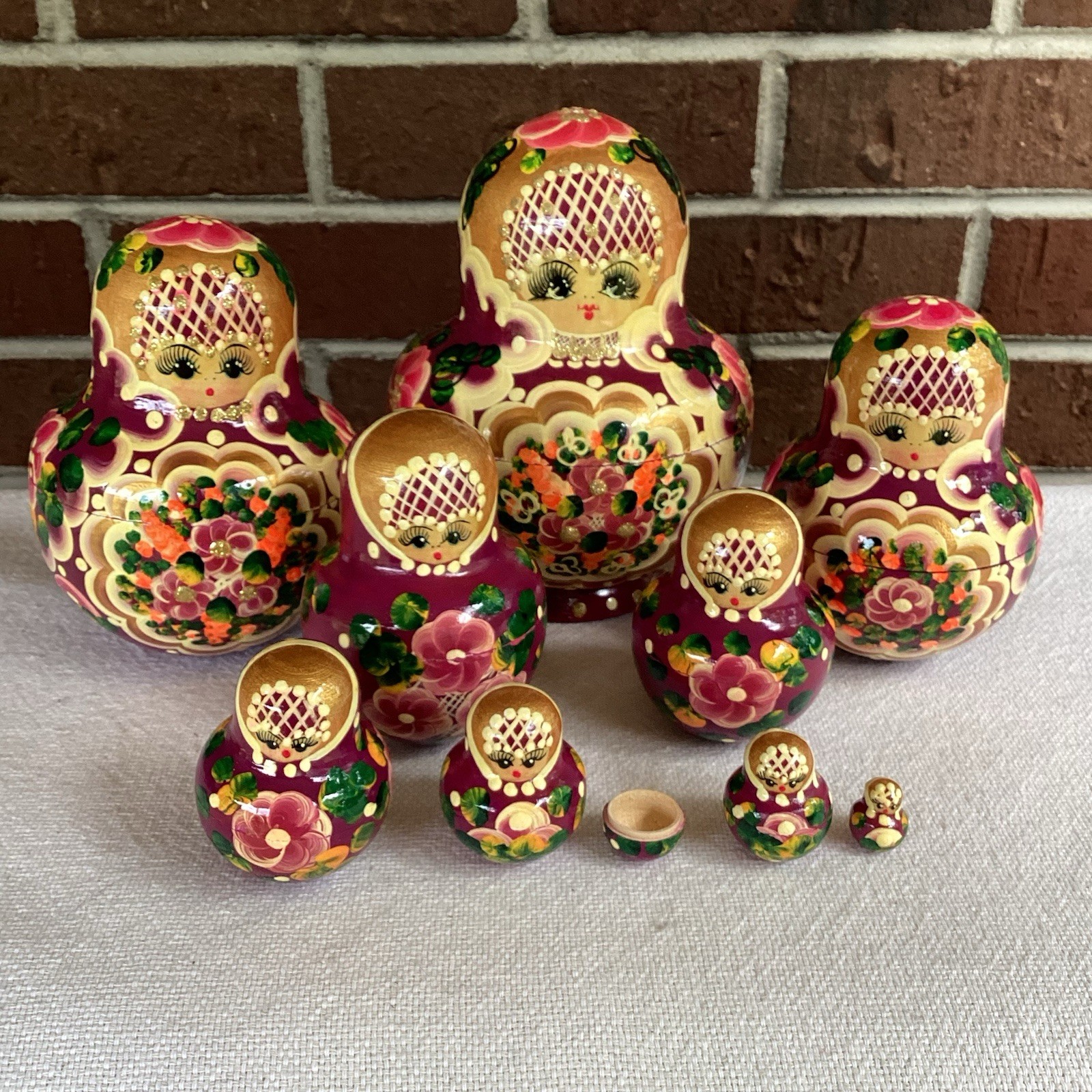 Russian Matryoshka Nesting Dolls Full Set Of 9 & 1 Missing Top Originally 10