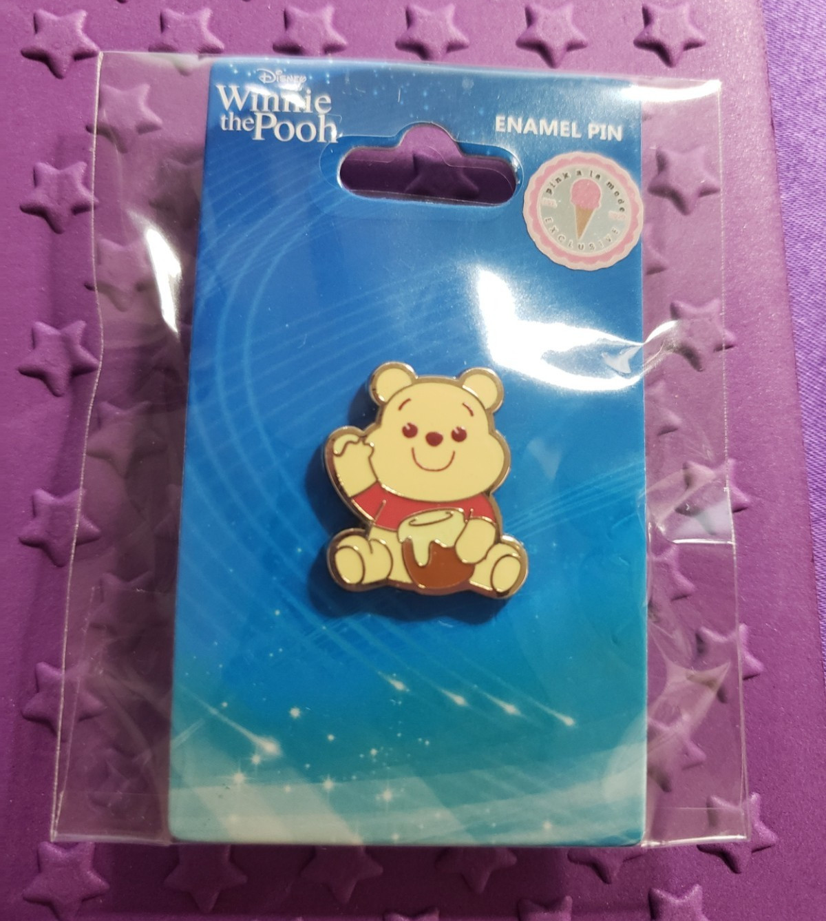 NEW – Disney Winnie The Pooh Waving Cuties Micro Pin