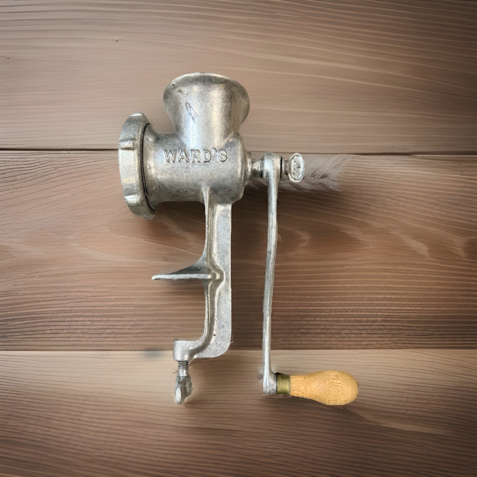 Montgomery Ward’s Cast Iron Meat Grinder Wood Handle Vintage Rare Condition 🔥