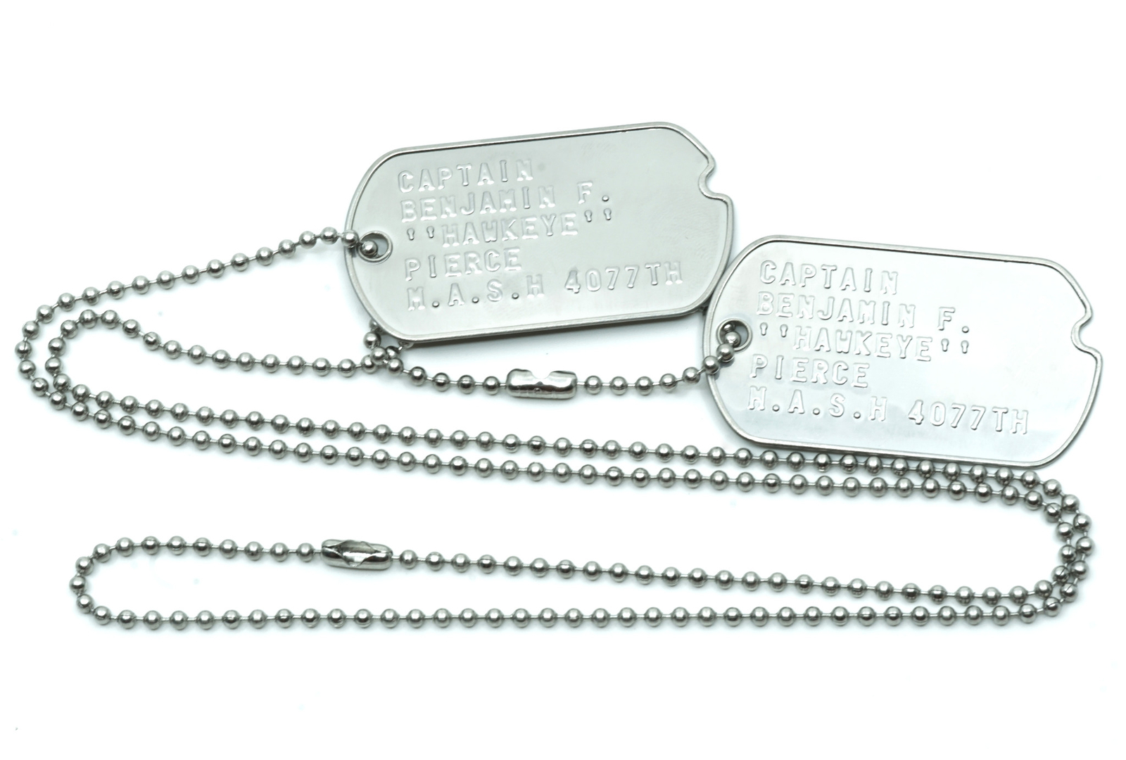 MASH Benjamin “Hawkeye” Pierce Stainless Steel Military WWII Style Dog Tags Prop