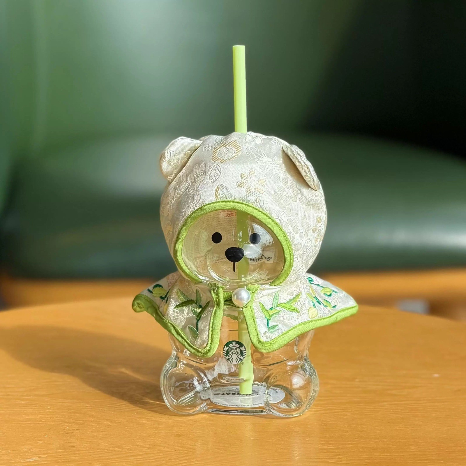 New 2026 China Starbucks Spring Pattern 20oz Caped Bear Shaped Glass Straw Cup