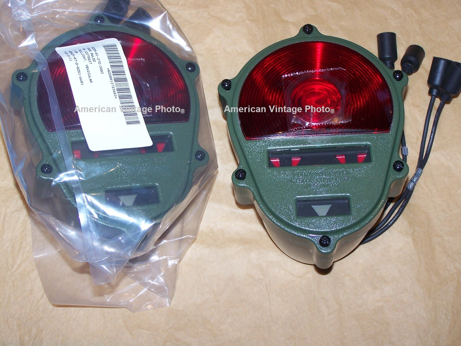 2 M151A2 M35 M101 M939 HMMWV M809 M116 M1102 MILITARY TRAILER TRUCK SIGNAL LIGHT