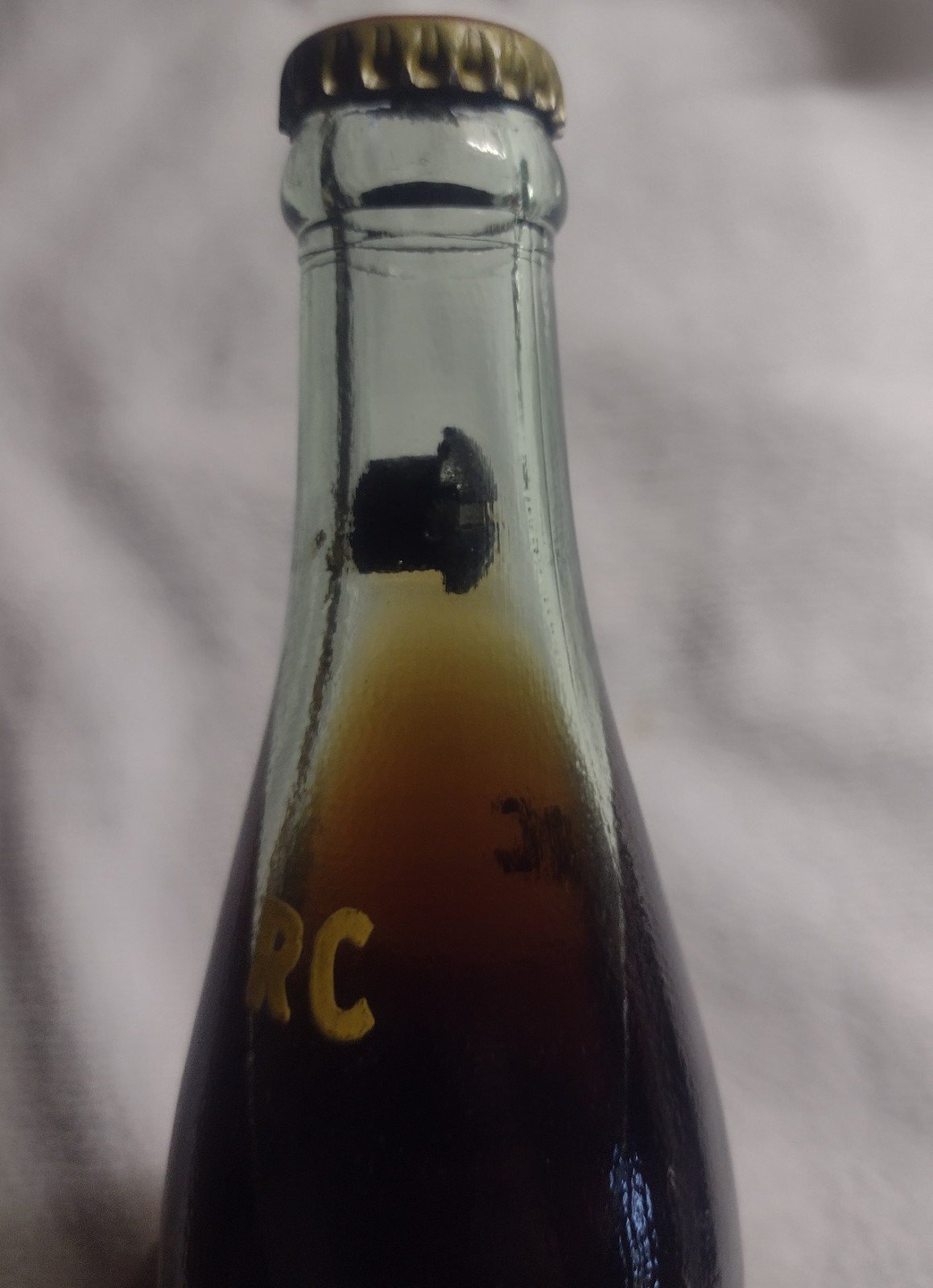 Royal Crown Cola RC Bottle , East Tennessee Unopened w/ Nozzle Part Inside!
