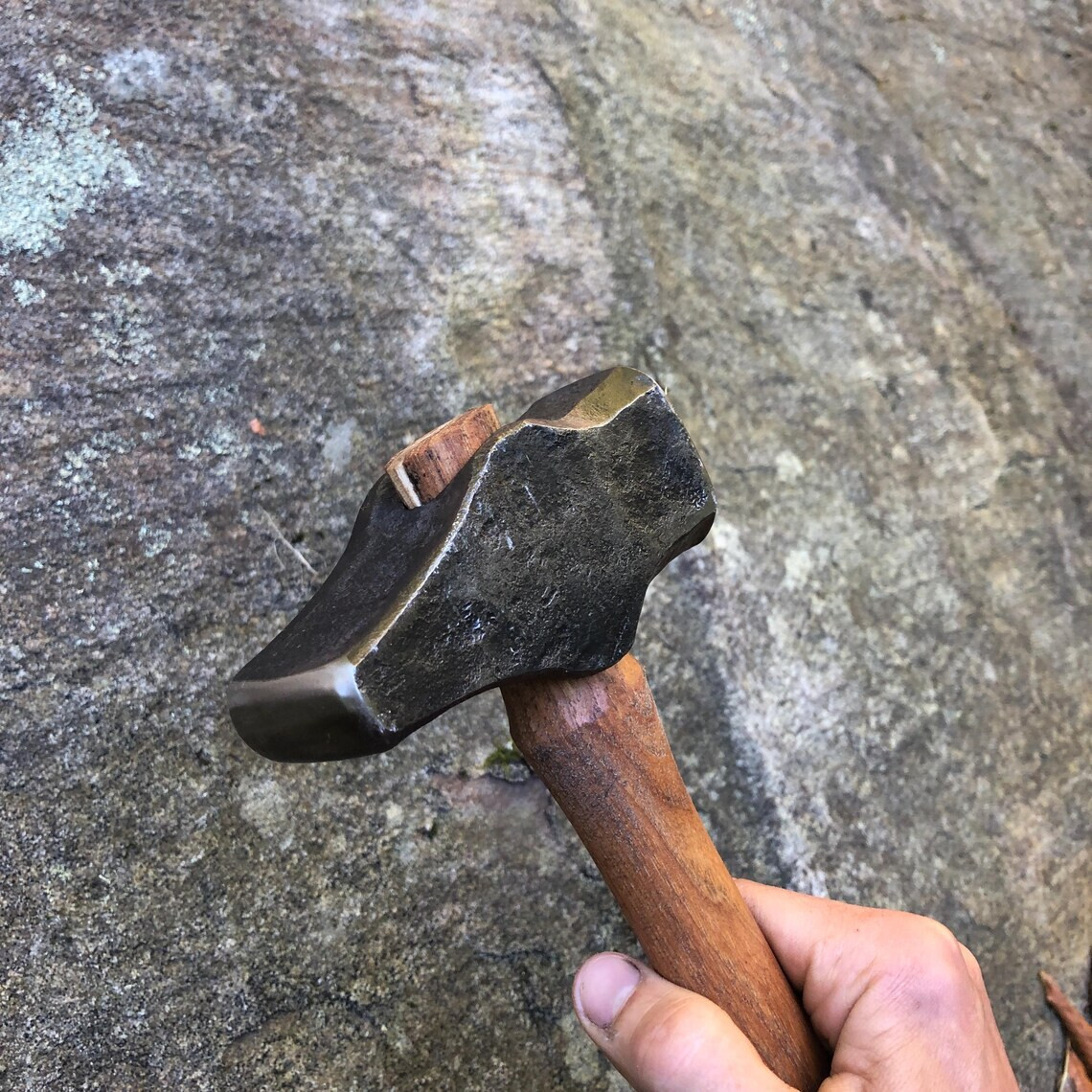2.5 Pound Cross Pein/Rounding Hammer