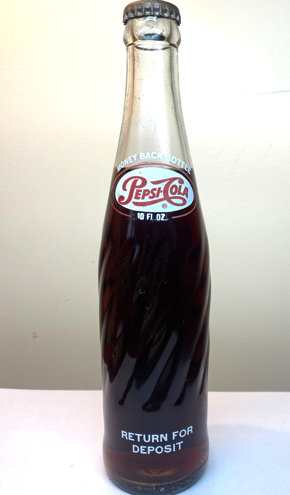 Vintage Unopened FULL Pepsi Cola Bottle, 10oz ACL Swirl Design Money Back Bottle