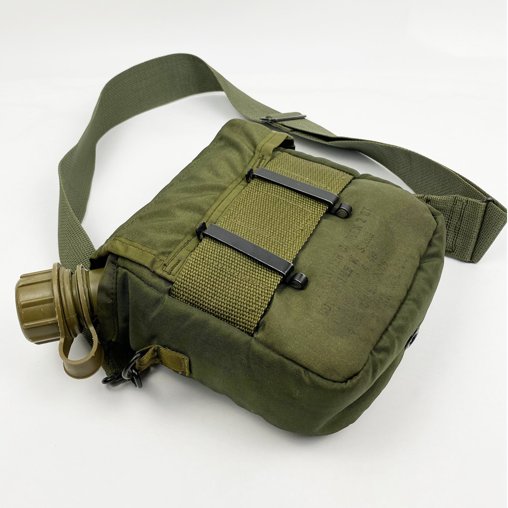 Genuine U.S. Military Issue 2-Quart Canteen & Insulated Cover Set w Sling Good