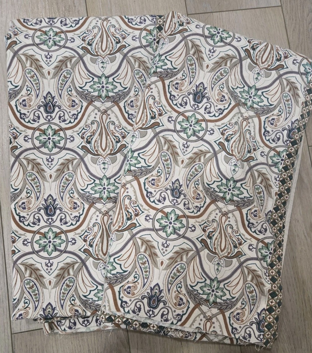 VTG Paisley Moroccan Print Curtain Panels 40×77″ Border Print DIY Cut On Bottom