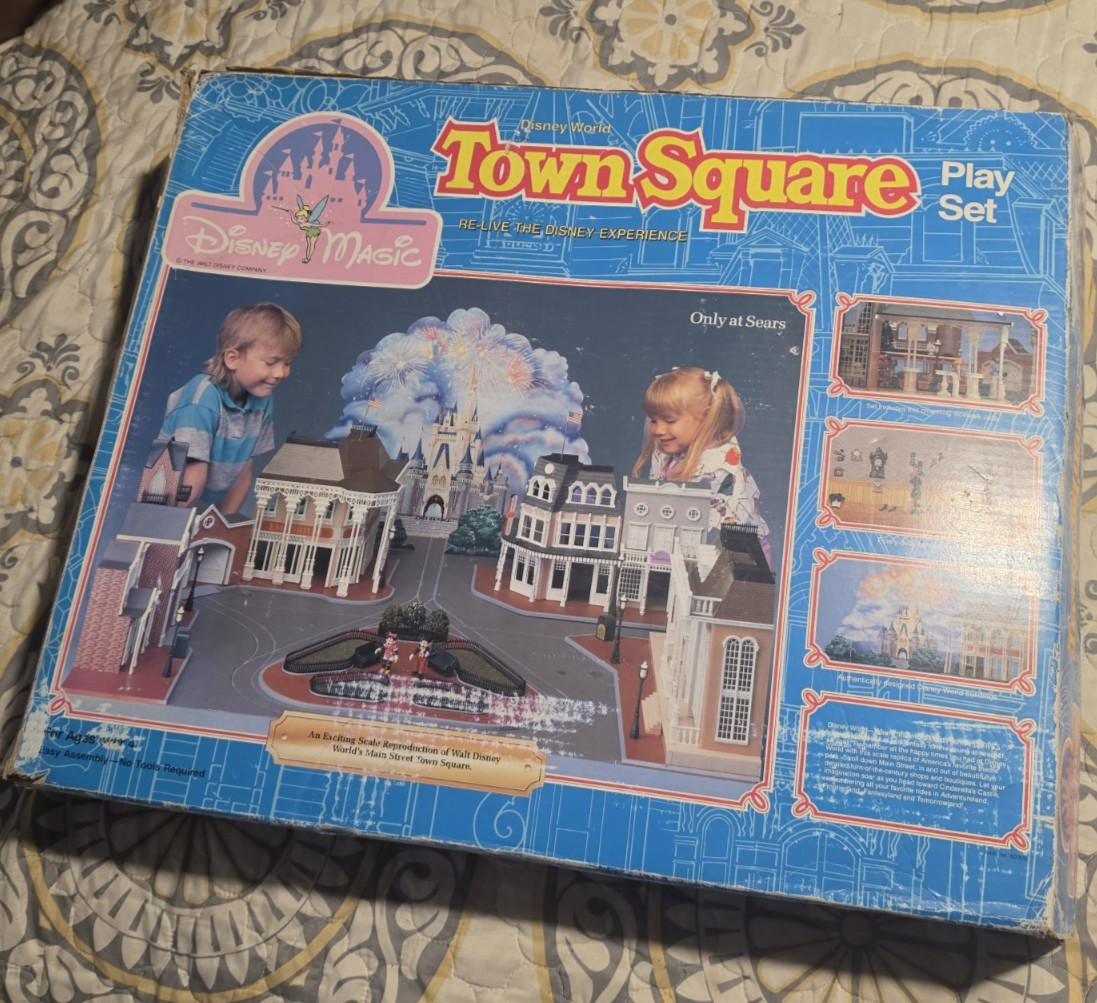 Disney World Main Street Town Square Play Set Sears Exclusive