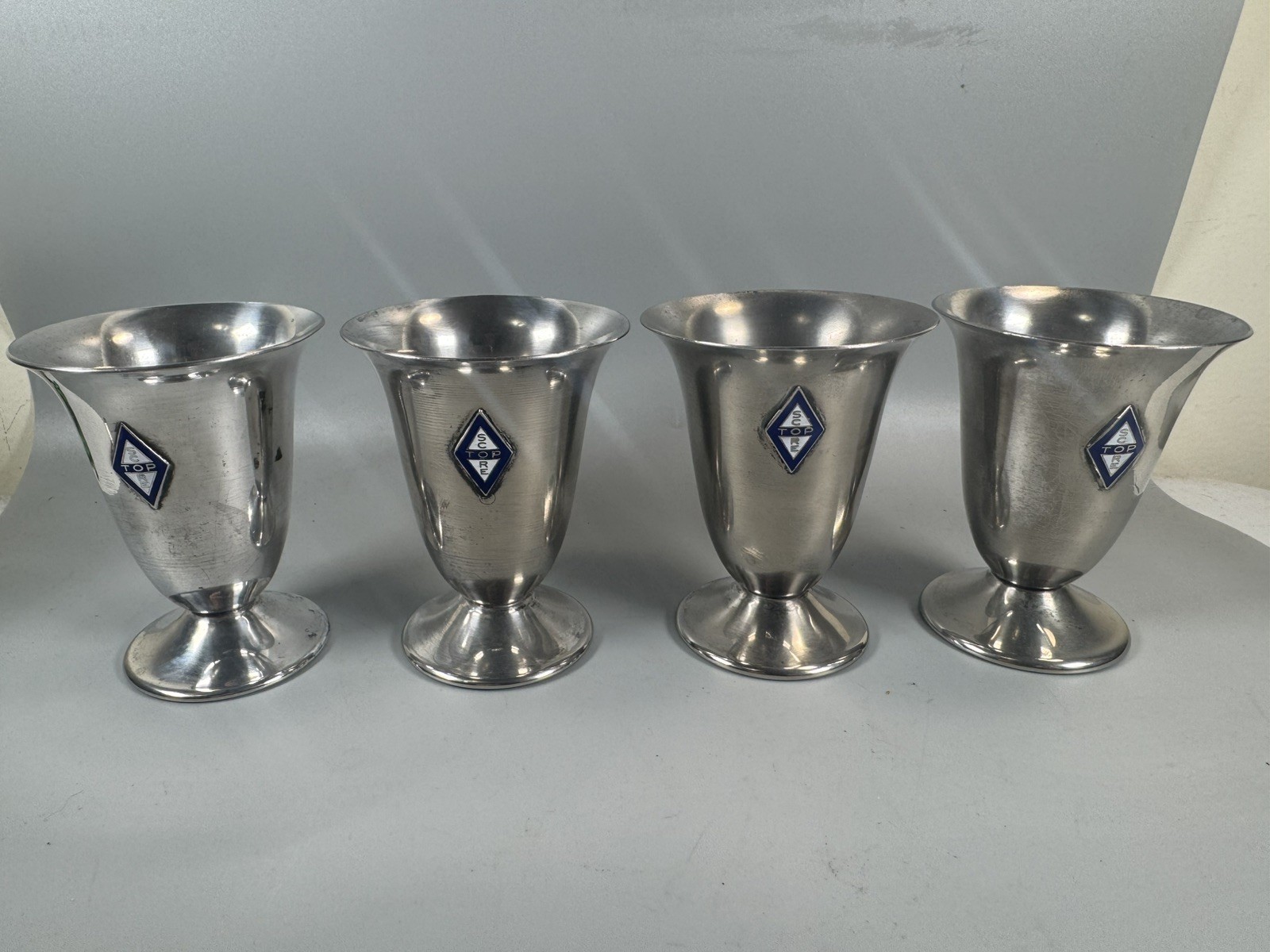 Set of 4 GLN Silverplate Trophy Cups 3” – Vintage ASC Top Score Emblem